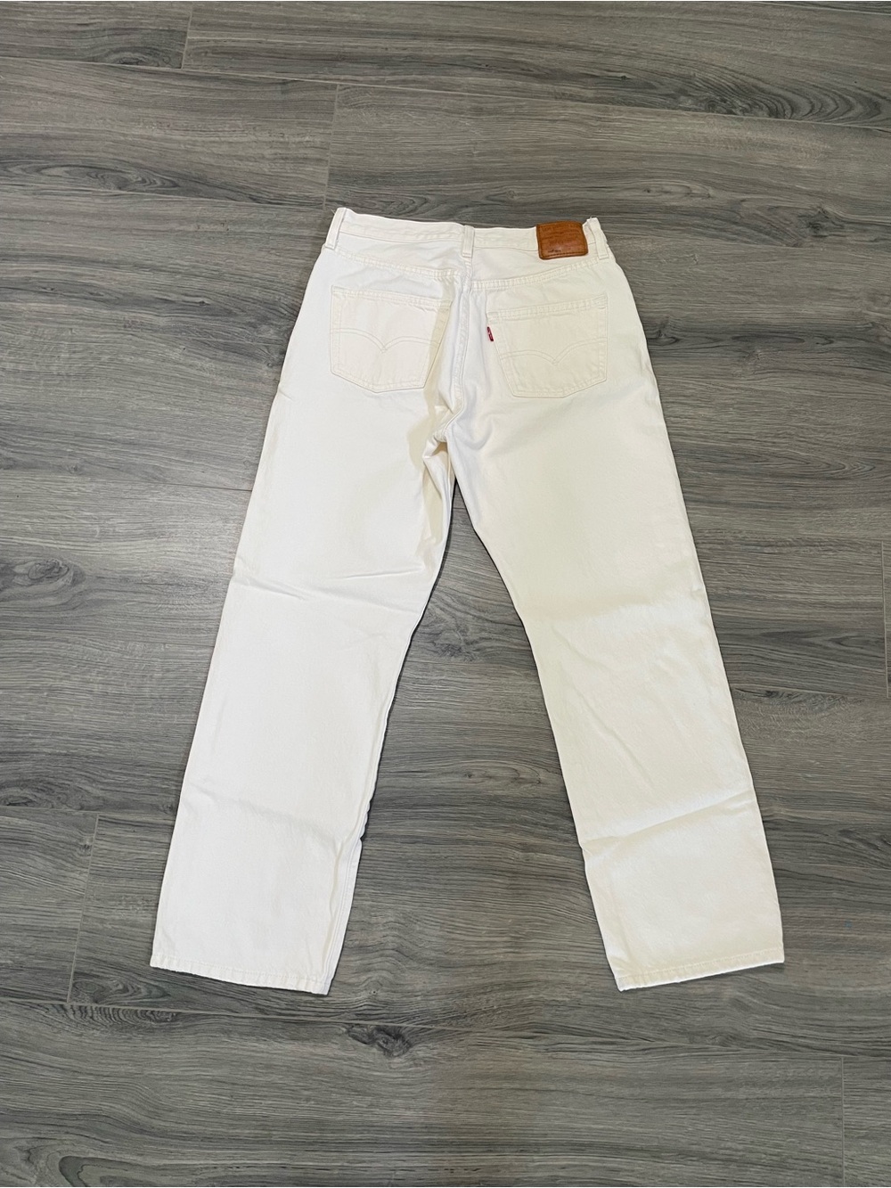 Levi’s Premium 501 90s White Denim Jeans Women’s Size 29x28 Big E.